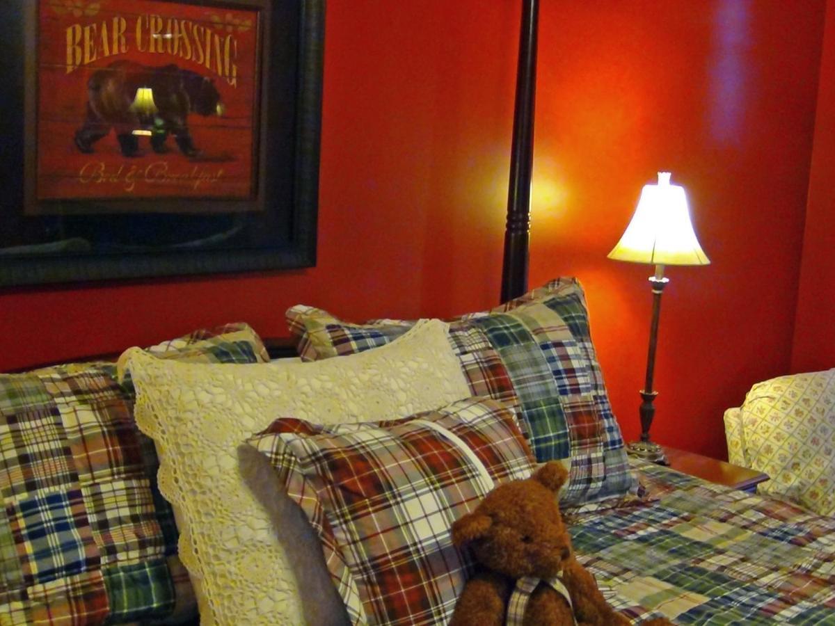 Berry Springs Lodge Sevierville Room photo