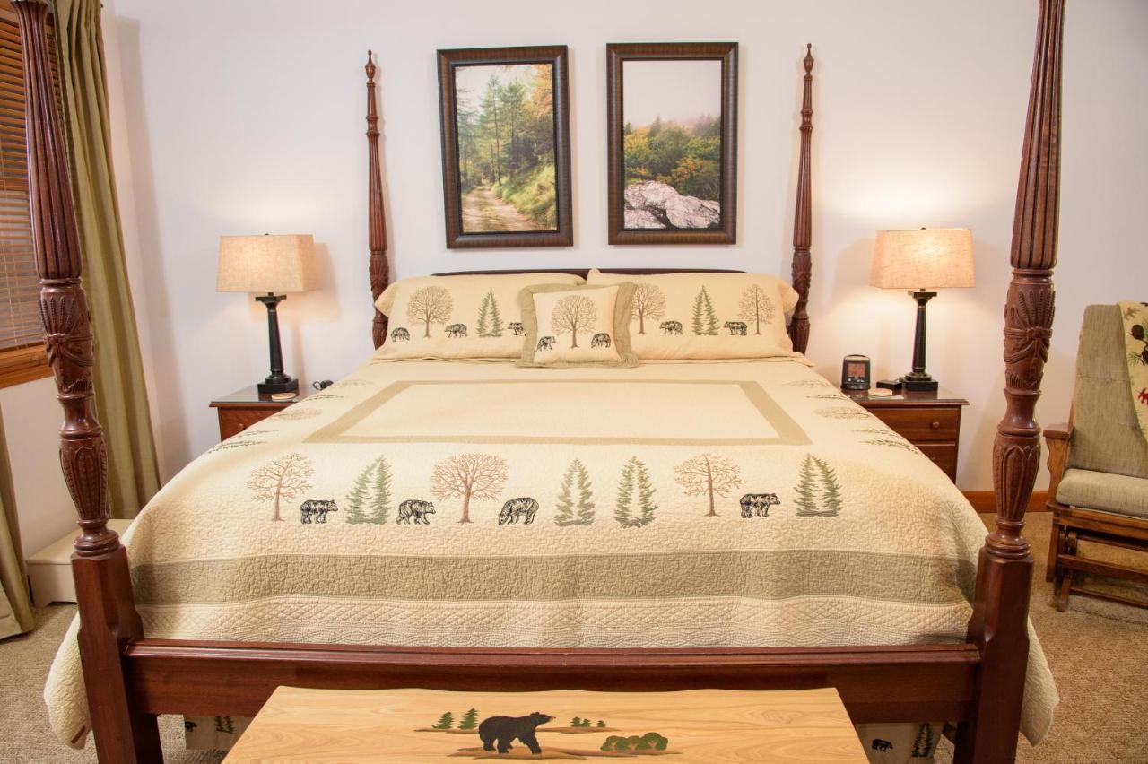 Berry Springs Lodge Sevierville Exterior photo